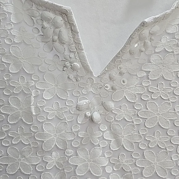 White Short Sleeve Top - Picture 4 of 13